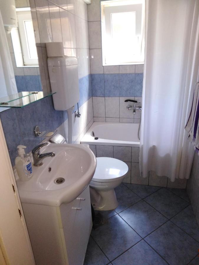 Appartamento Apartman Paulina Selce Esterno foto
