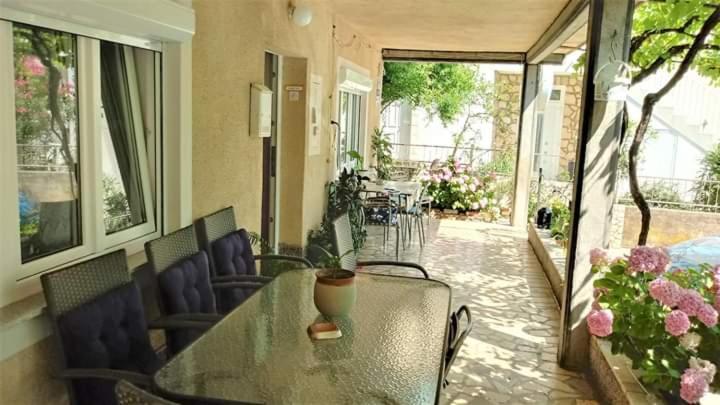Appartamento Apartman Paulina Selce Esterno foto